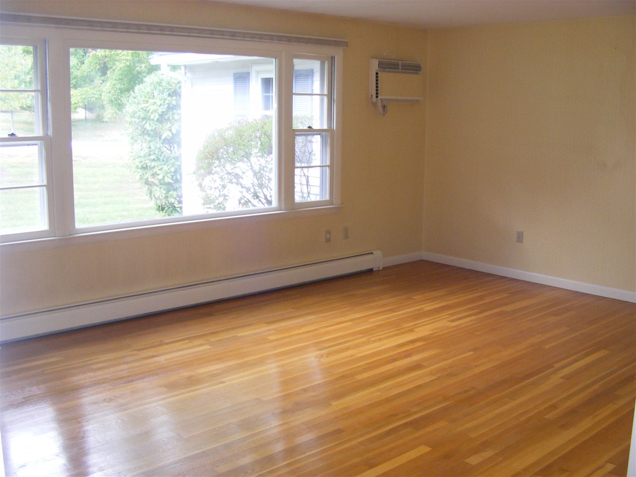 46 Maple Avenue Atkinson, NH 03811 - Photo 20 of 33
