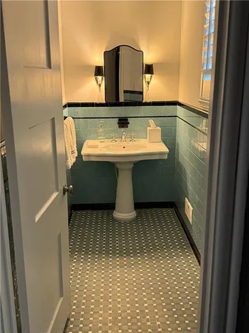 $1,225,000 | 110 Shadburn Ferry Road, Buford, GA 30518