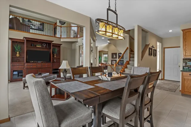 $590,000 | 1849 Moorland Lane, Crystal Lake, IL 60014