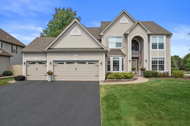 $590,000 | 1849 Moorland Lane, Crystal Lake, IL 60014