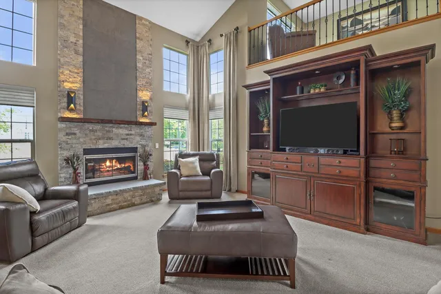 $590,000 | 1849 Moorland Lane, Crystal Lake, IL 60014