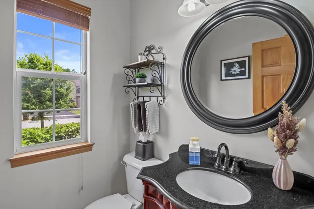 $590,000 | 1849 Moorland Lane, Crystal Lake, IL 60014