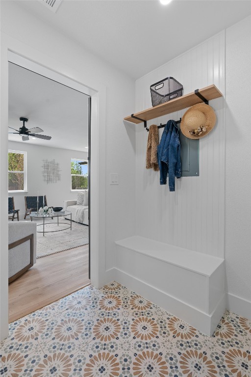 5604 Overbrook Drive Austin, TX 78723 - Photo 21 of 34 a view of living room