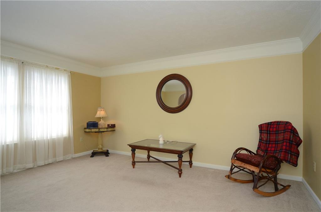 404 Blue Ridge Drive Coraopolis, PA 15108 - Photo 12 of 25 Gallery Image 12