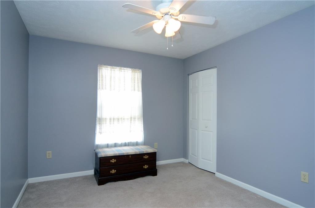 404 Blue Ridge Drive Coraopolis, PA 15108 - Photo 16 of 25 Gallery Image 16