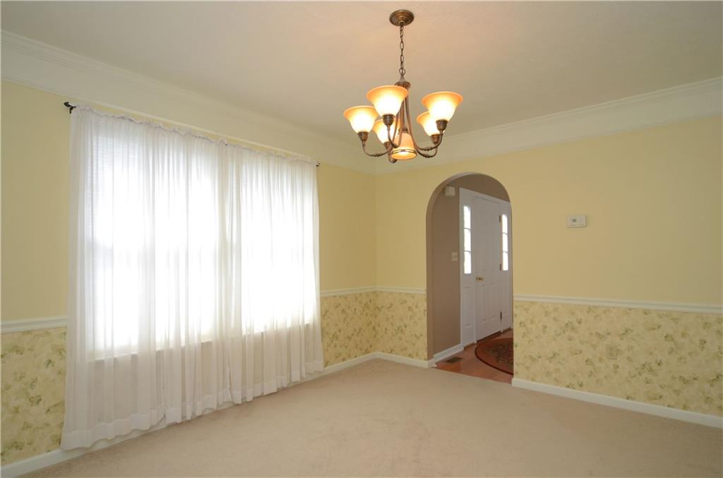 404 Blue Ridge Drive Coraopolis, PA 15108 - Photo 10 of 25 Gallery Image 10