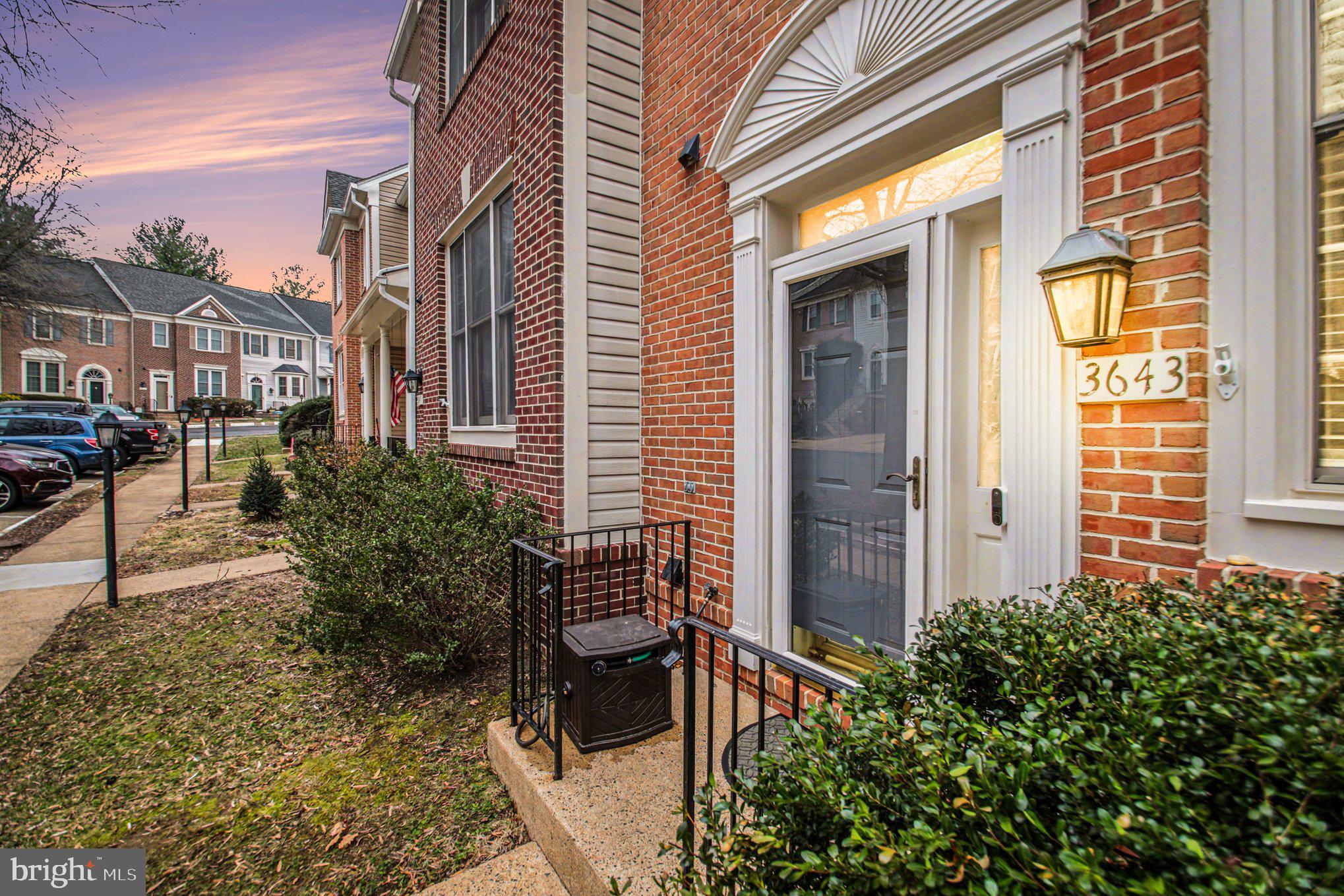3643 Ransom Place Alexandria, VA 22306 - Photo 8 of 48 Gallery Image 8