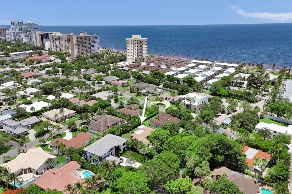 5 Gatehouse Road Sea Ranch Lakes, FL 33308 - Photo 80 of 82 DJI_20260611135930_0064_D