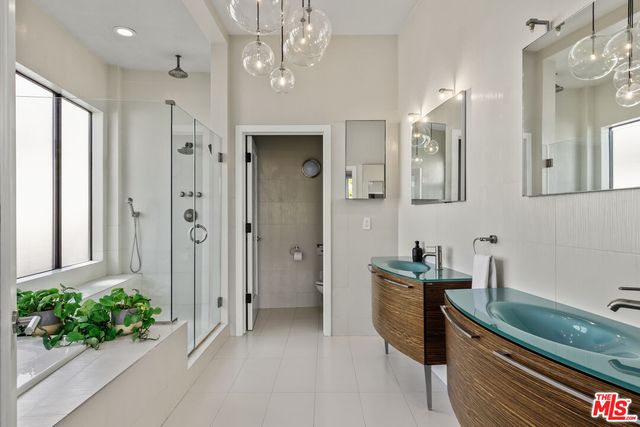 $4,995,000 | 24 Clubhouse Avenue, Venice, CA 90291