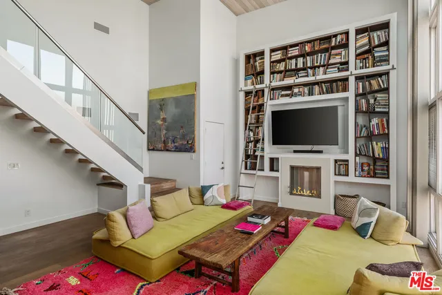 $4,995,000 | 24 Clubhouse Avenue, Venice, CA 90291