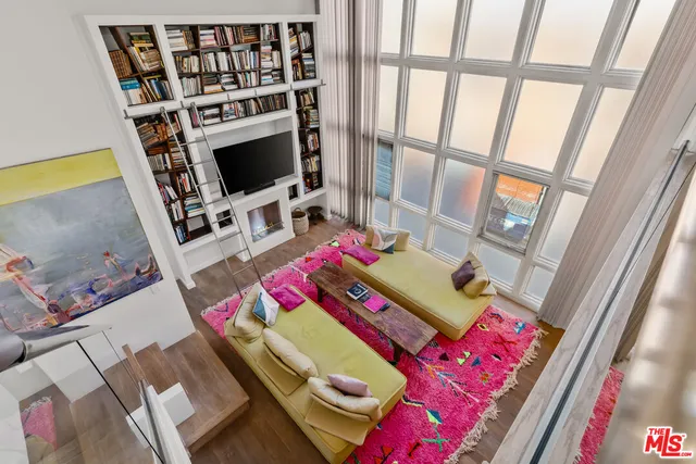 $4,995,000 | 24 Clubhouse Avenue, Venice, CA 90291