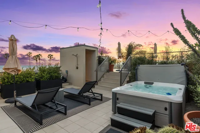 $4,995,000 | 24 Clubhouse Avenue, Venice, CA 90291
