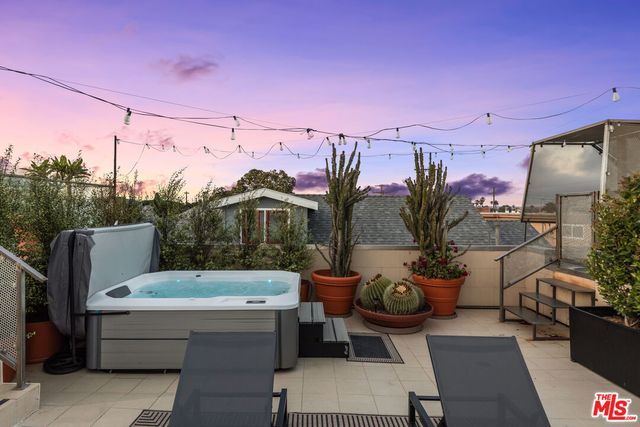 $4,995,000 | 24 Clubhouse Avenue, Venice, CA 90291