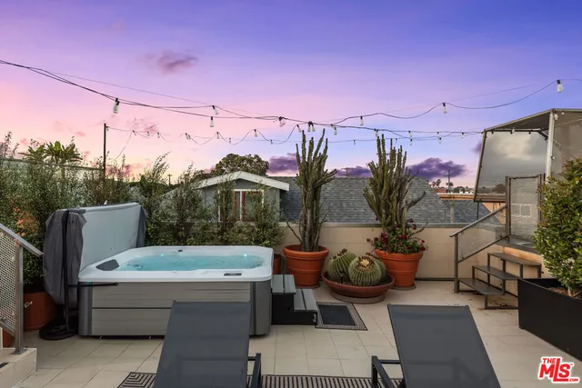 $4,995,000 | 24 Clubhouse Avenue, Venice, CA 90291