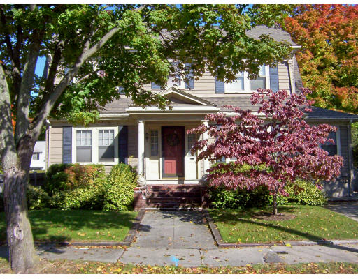71 Edgemere Road Quincy, MA 02169 - Photo 1 of 30 Gallery Image 1