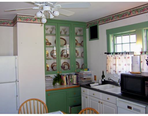 71 Edgemere Road Quincy, MA 02169 - Photo 15 of 30 Gallery Image 15