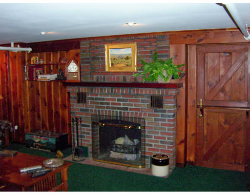 71 Edgemere Road Quincy, MA 02169 - Photo 25 of 30 Gallery Image 25
