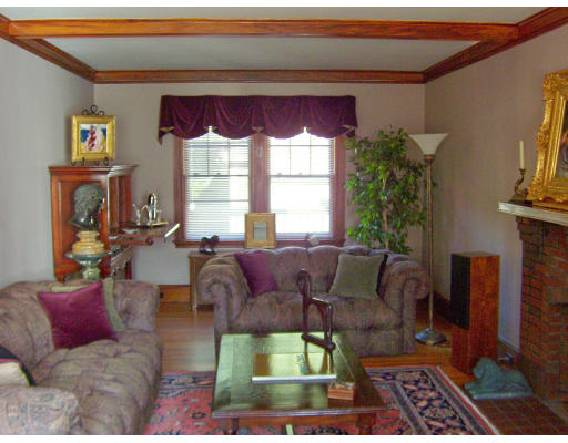 71 Edgemere Road Quincy, MA 02169 - Photo 6 of 30 Gallery Image 6