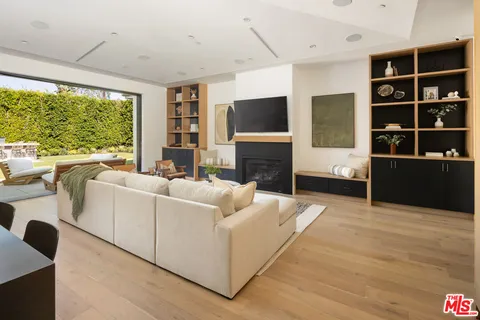 $4,995,000 | 3606 Ocean View Avenue, Los Angeles, CA 90066