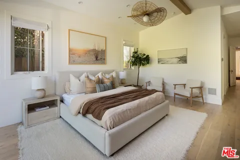 $4,995,000 | 3606 Ocean View Avenue, Los Angeles, CA 90066