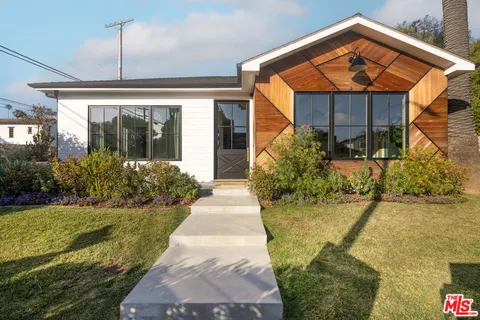$4,995,000 | 3606 Ocean View Avenue, Los Angeles, CA 90066