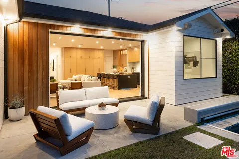 $4,995,000 | 3606 Ocean View Avenue, Los Angeles, CA 90066