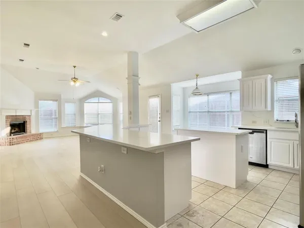 $2,795 | 11002 Tree Shadow Lane, Frisco, TX 75035