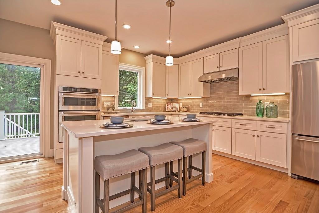 604 Peakham Road Sudbury, MA 01776 - Photo 8 of 40