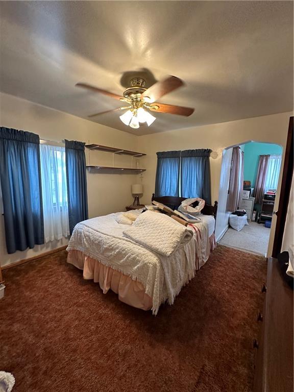 67 Rosamond Street McKees Rocks, PA 15136 - Photo 14 of 28 First bedroom.