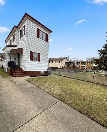 $135,000 | 67 Rosamond Street, McKees Rocks, PA 15136