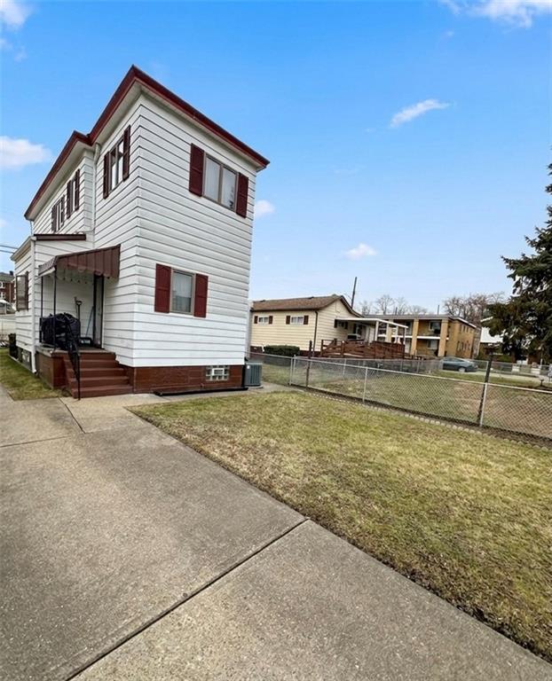 67 Rosamond Street McKees Rocks, PA 15136 - Photo 23 of 28