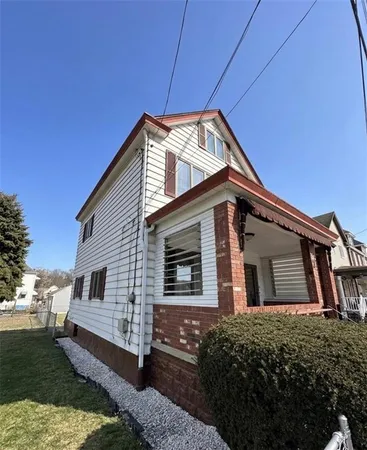 $135,000 | 67 Rosamond Street, McKees Rocks, PA 15136