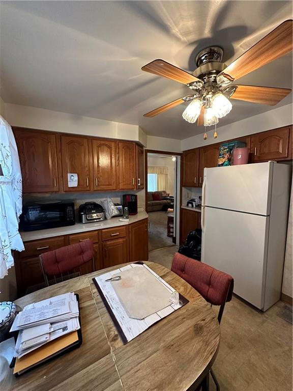 67 Rosamond Street McKees Rocks, PA 15136 - Photo 6 of 28