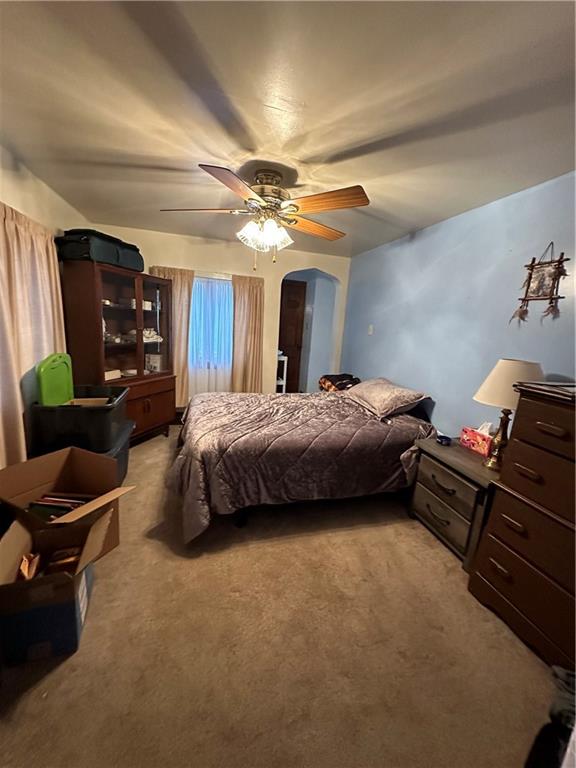 67 Rosamond Street McKees Rocks, PA 15136 - Photo 9 of 28 Flex space - could be dining room, home office, or currently used as a bedroom for one level living.