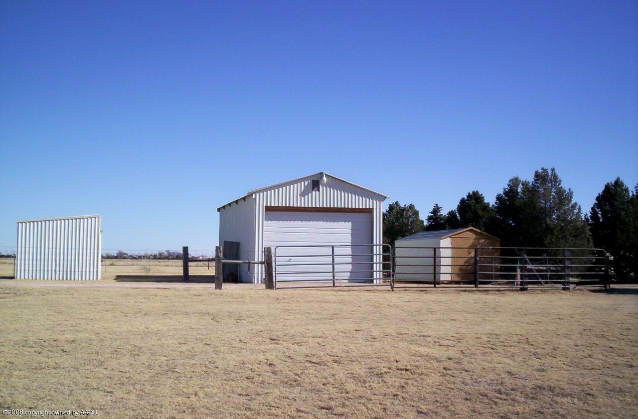 9218 West Cemetery Road Canyon, TX 79015 - Photo 4 of 9 Shop and storage buildings