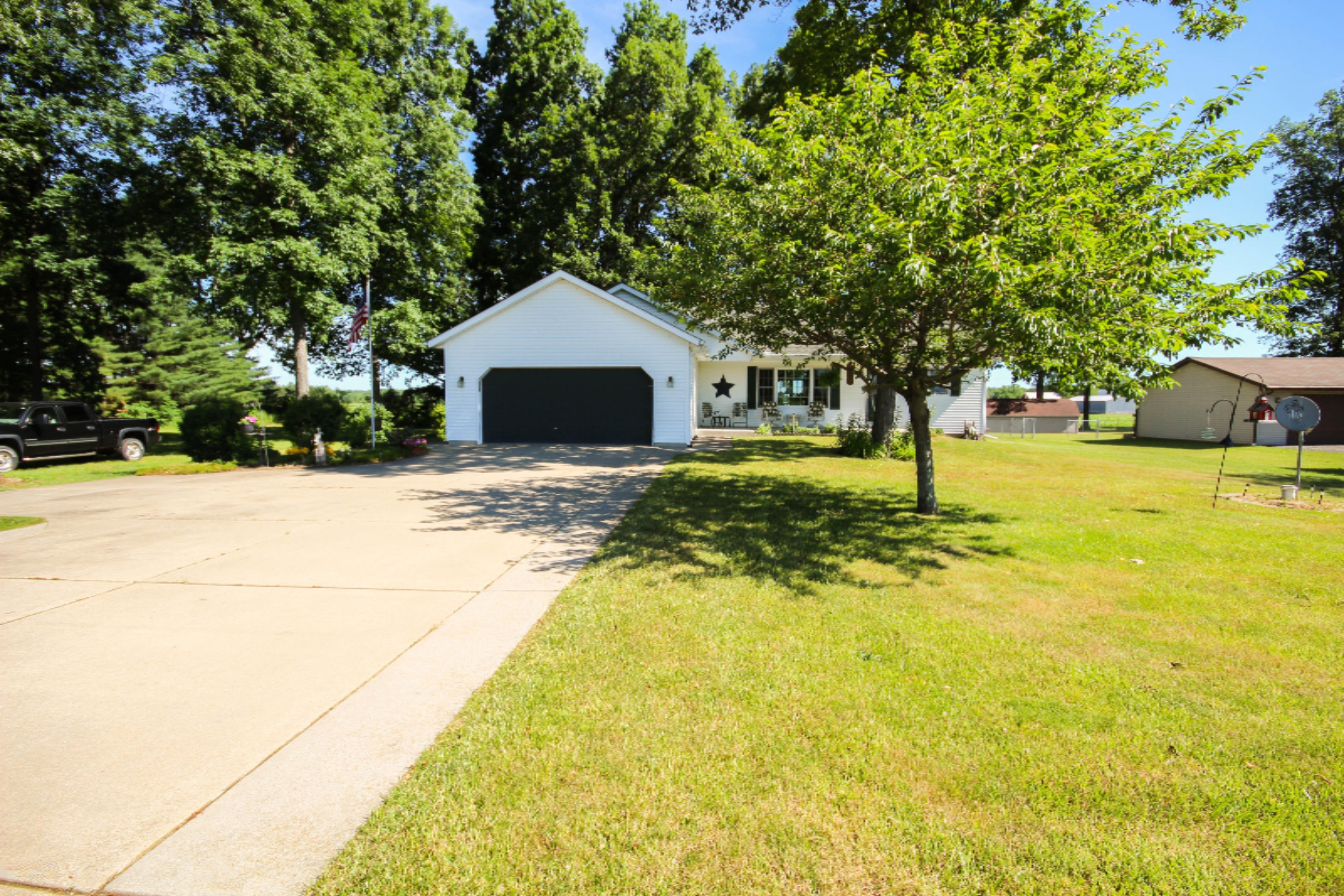 13592 Pleasant View Road Three Rivers, MI 49093 - Photo 2 of 32 untitled (1 of 32)