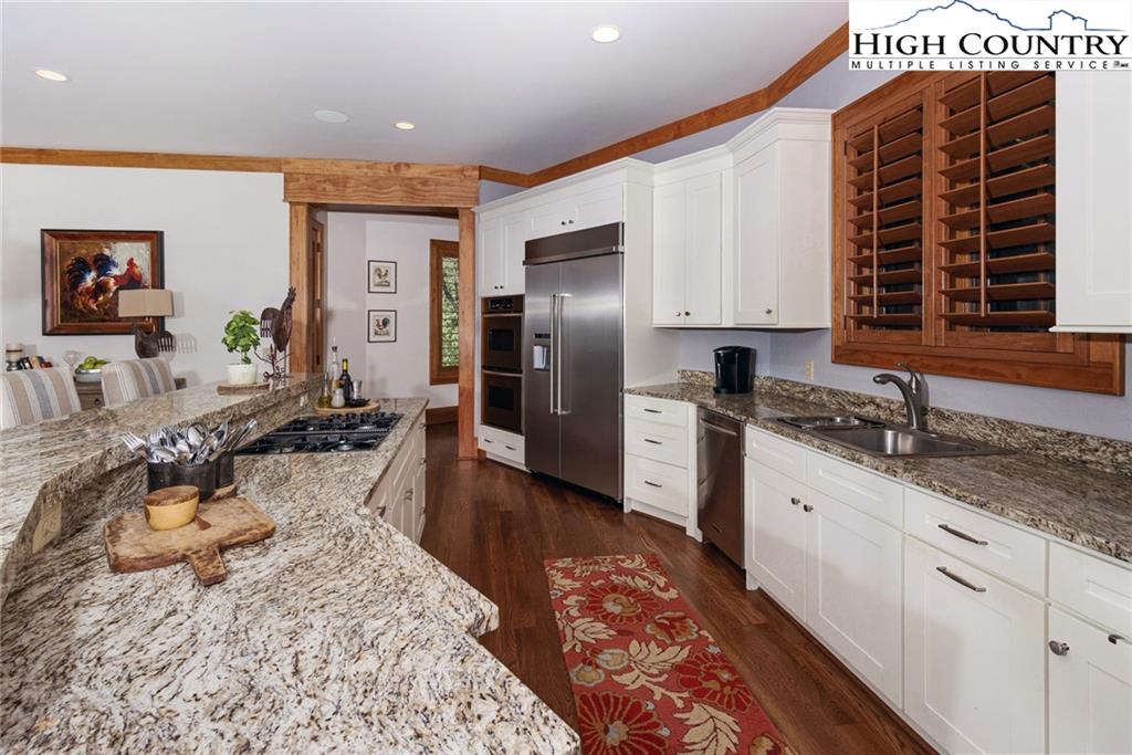 635 Raven Ridge Road Banner Elk, NC 28604 - Photo 14 of 38 Gallery Image 14