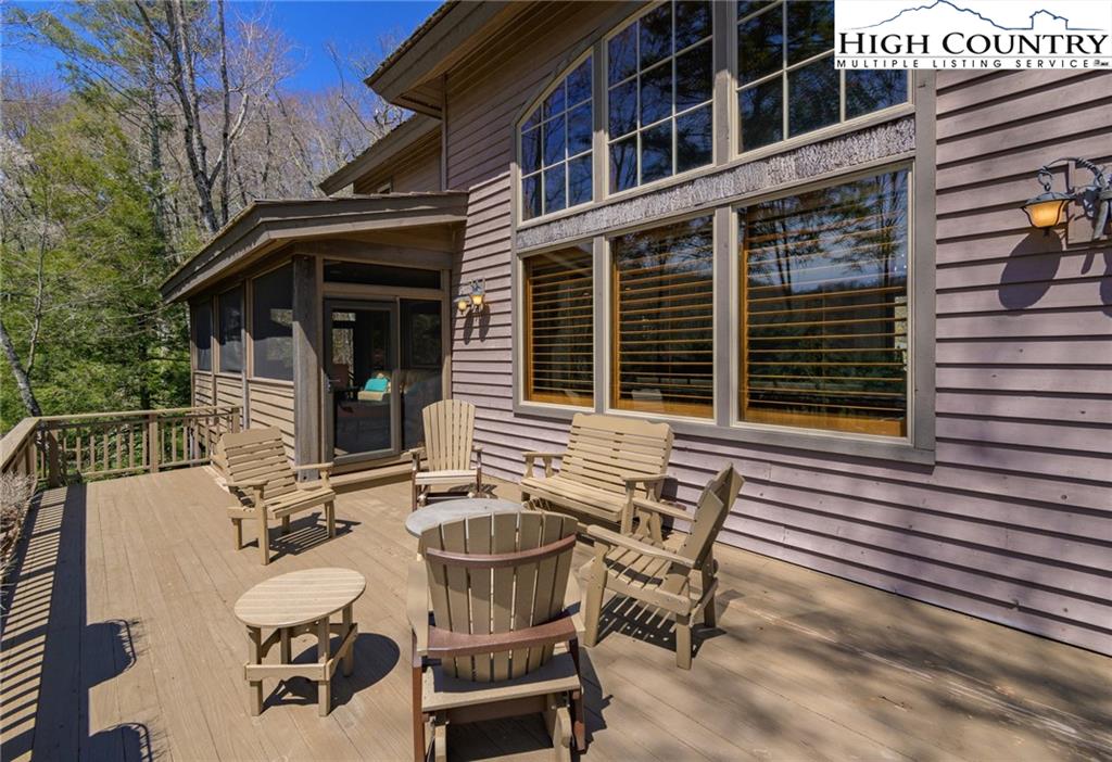 635 Raven Ridge Road Banner Elk, NC 28604 - Photo 31 of 38 Gallery Image 31