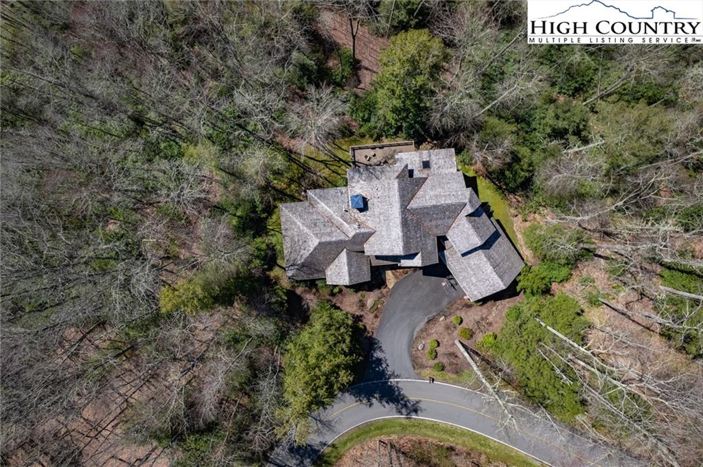 635 Raven Ridge Road Banner Elk, NC 28604 - Photo 36 of 38 Gallery Image 36