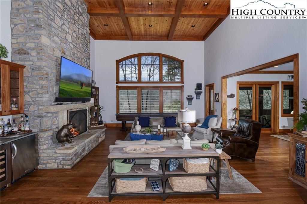 635 Raven Ridge Road Banner Elk, NC 28604 - Photo 6 of 38 Gallery Image 6