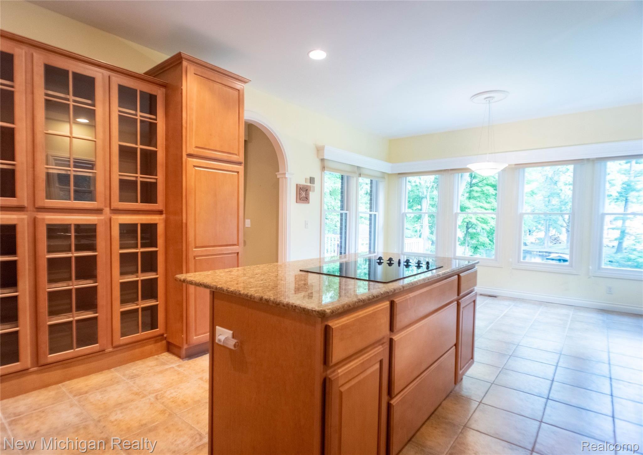 724 Lakeville Road Leonard, MI 48367 - Photo 14 of 31 P1011080-HDR kitchen 1.jpg