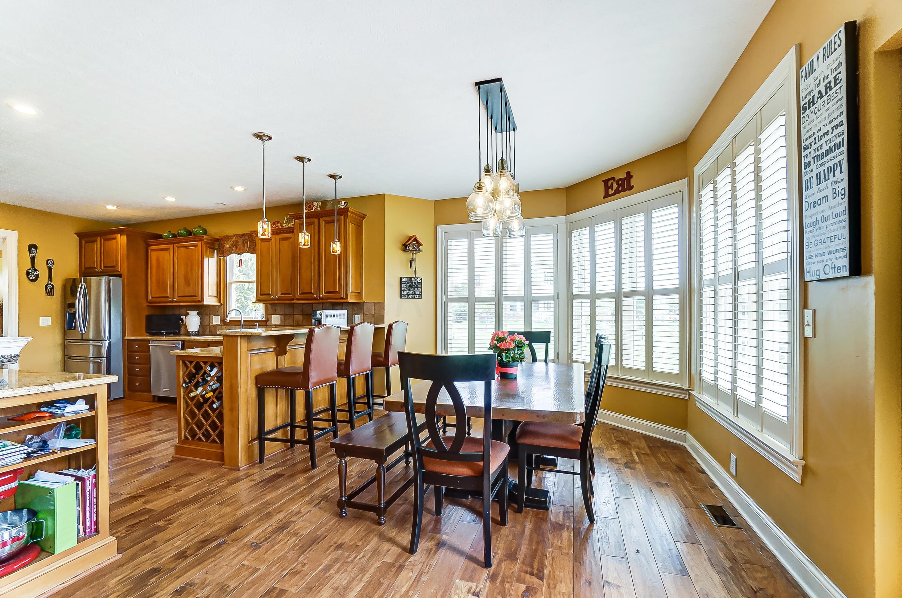 5292 Summer Ridge Lane Galena, OH 43021 - Photo 21 of 46 Informal Dining