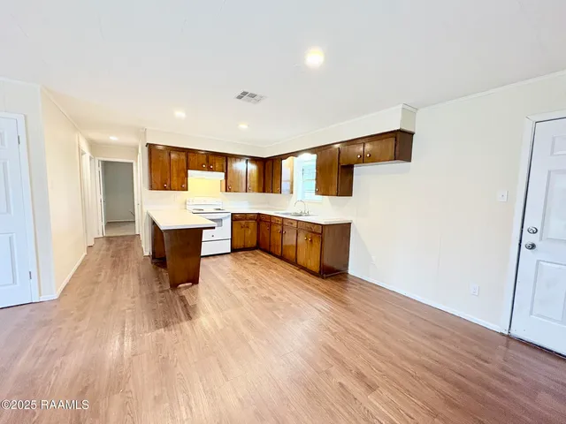 $1,175 | Undisclosed Address, Carencro, LA 70520