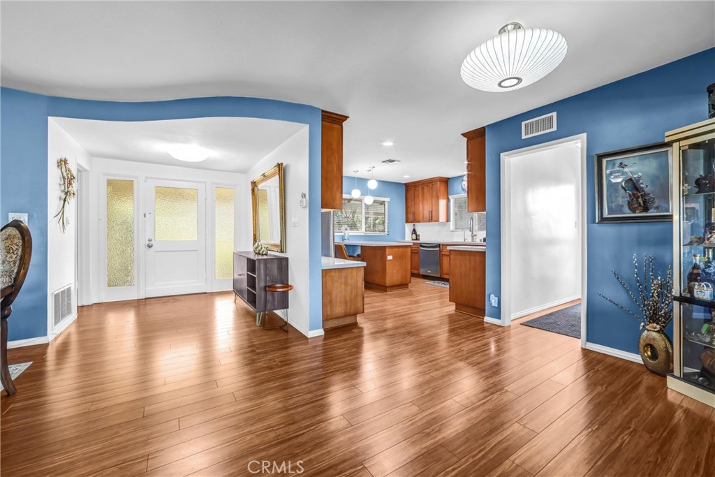 824 Stanford Road Burbank, CA 91504 - Photo 19 of 46