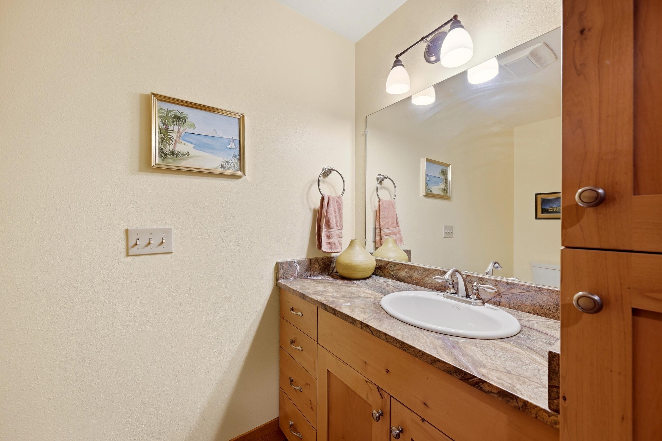 28 Apache Road Clearmont, WY 82835 - Photo 18 of 40 28 apache guest bathroom