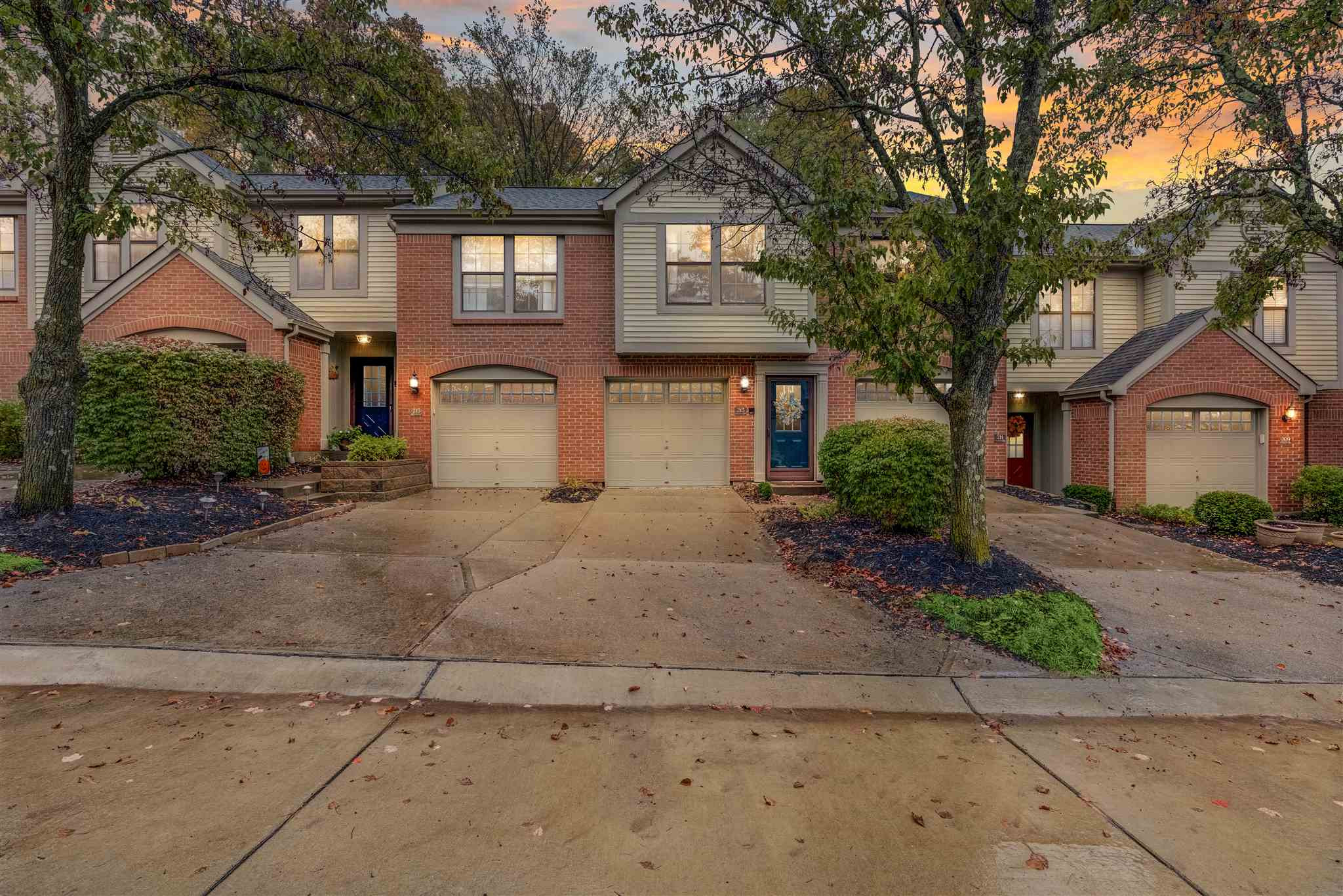 213 Cobblestone Court Cold Spring, KY 41076 - Photo 1 of 32 Photo 1