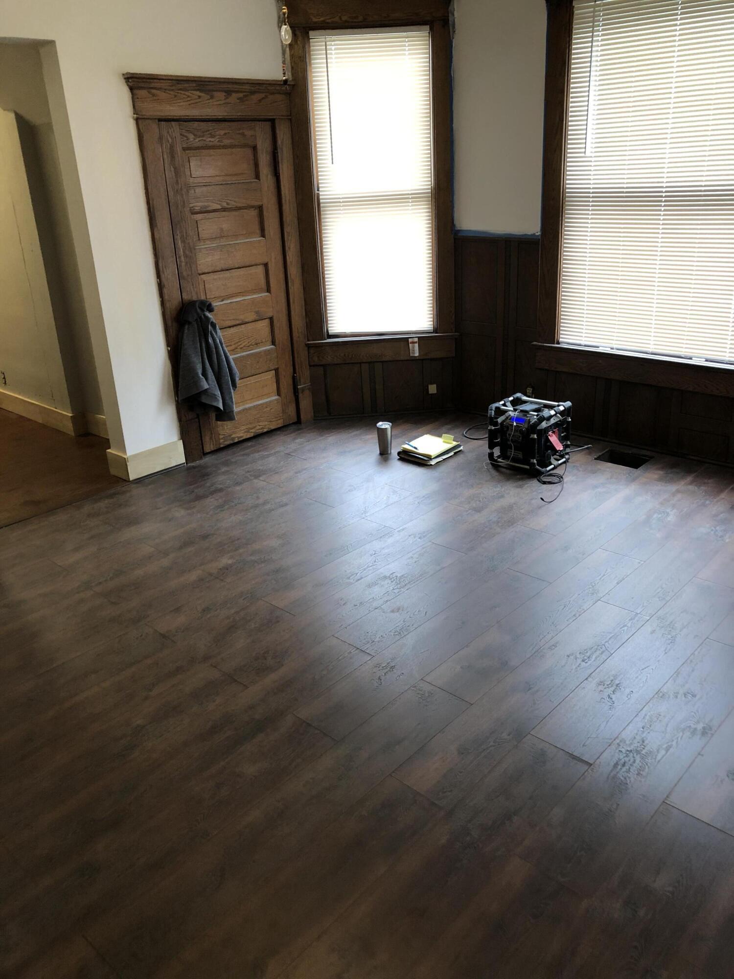 223 Mt Vernon Road Newark, OH 43055 - Photo 2 of 15 223 Mt Vernon Rd