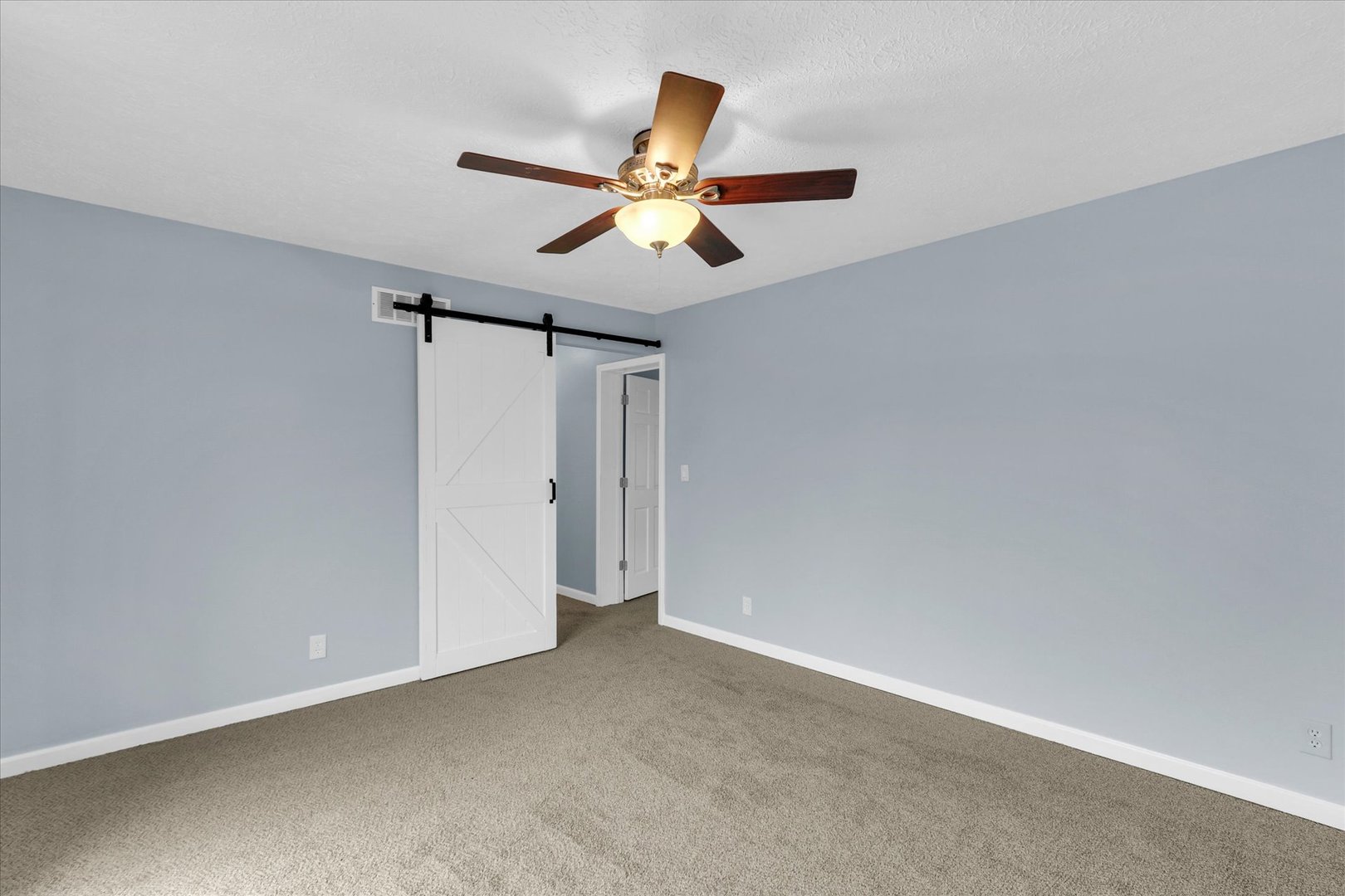 2302 Pheasant Ridge Road Mahomet, IL 61853 - Photo 14 of 31 a view of an empty room