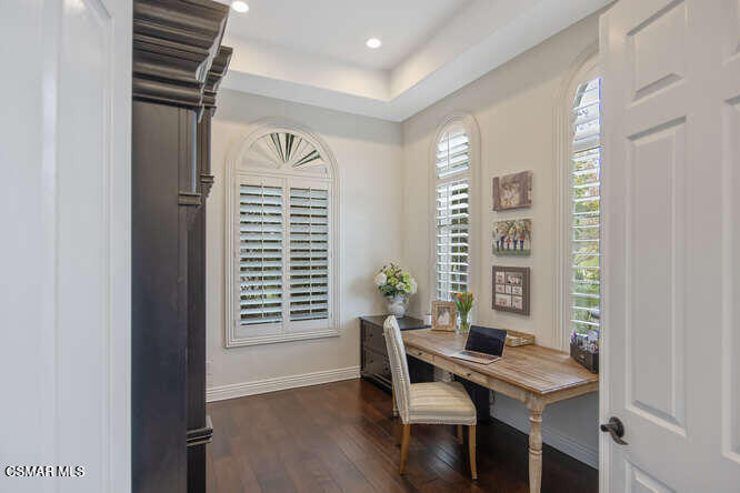 11076 Vare Court Moorpark, CA 93021 - Photo 16 of 95 11076 Vare Ct Moorpark CA-small-003-041-