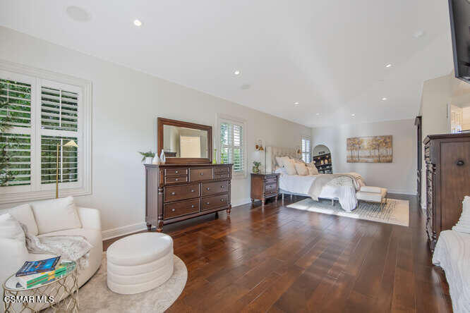 11076 Vare Court Moorpark, CA 93021 - Photo 40 of 95 11076 Vare Ct Moorpark CA-small-053-066-